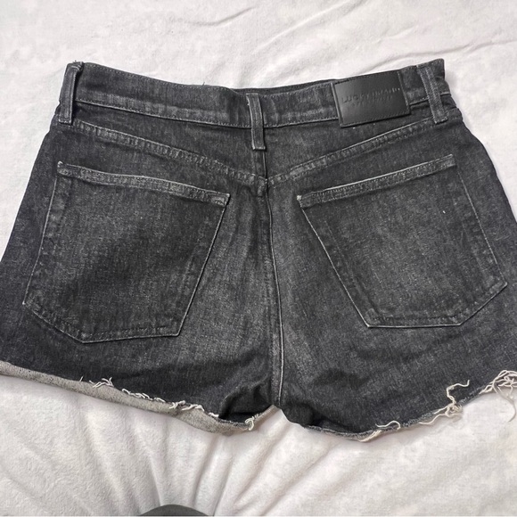 Lucky Brand Relaxed Black Denim Women's Shorts - Picture 2 of 8
